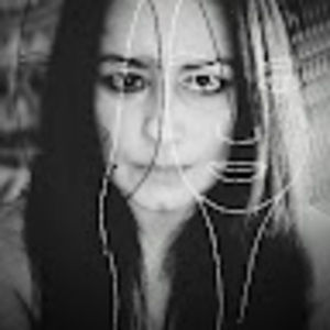 Meet your Posher, Leigh